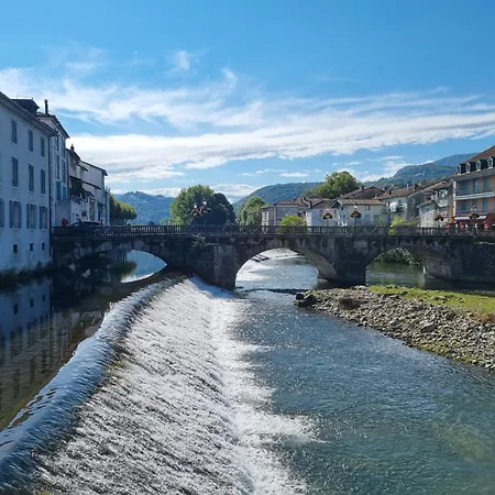 La Cachette De Nina- Madame Reve - Saint-girons Hotel
