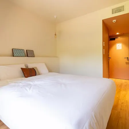 Hotell La Cachette De Nina- Madame Reve - Saint-girons Saint-Girons (Ariege)
