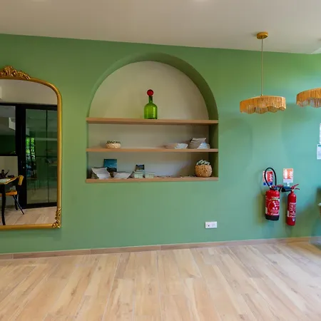 La Cachette De Nina- Madame Reve - Saint-girons Hotel *