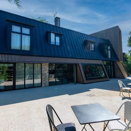 Hotel La Cachette De Nina - Saint-Girons Hotel 3*