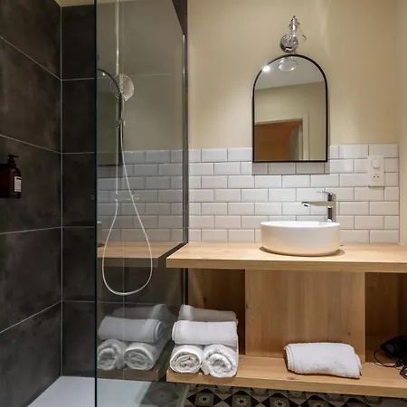 Hotel La Cachette De Nina - Saint-Girons 3*